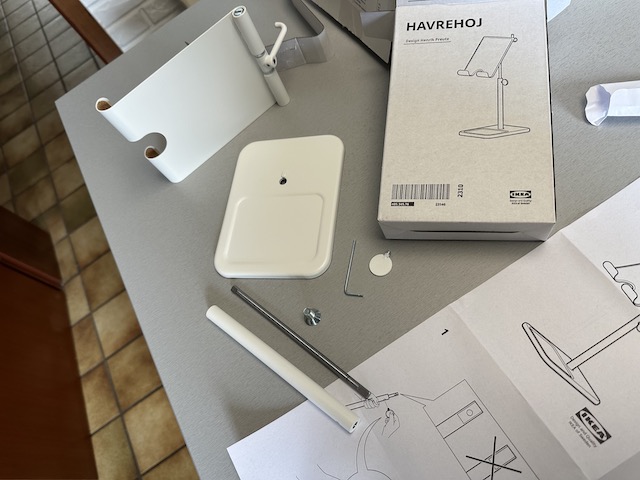 IKEA】タブレットスタンドHAVREHOJが便利でおしゃれな件 | 新・ドイツ